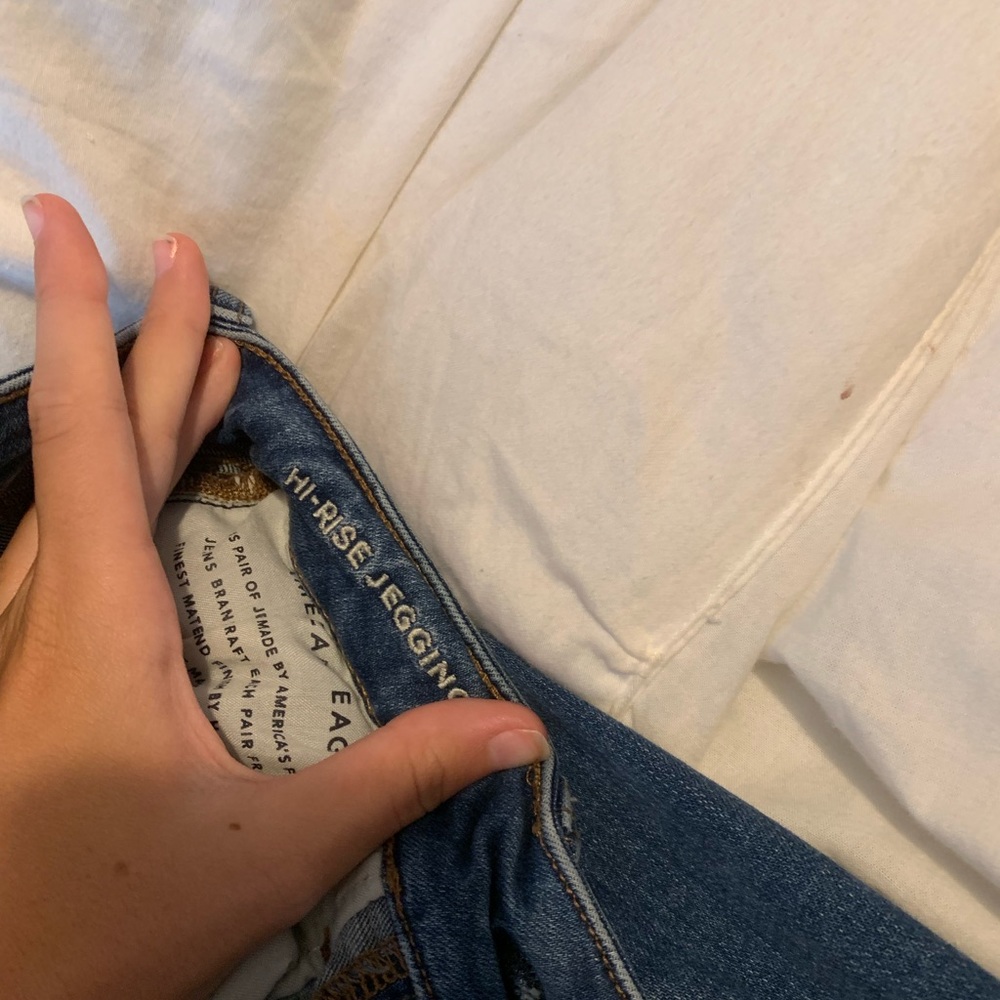 American eagle - Picture 3 of 4